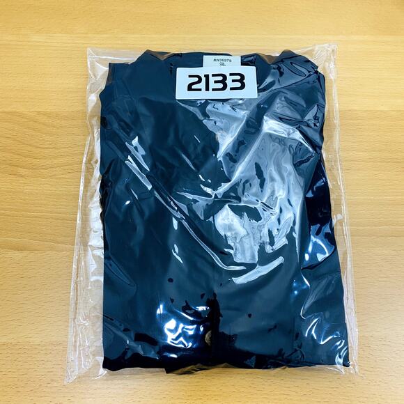 Go Barefoot Del Mar Shirt Men's Size Large Black Where The Turf Meets The Surf - Picture 11 of 11